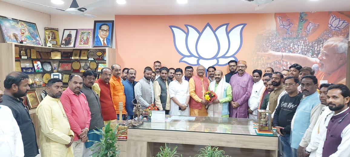 भाजपा के राष्ट्रीय मंत्री सह उत्तरप्रदेश के सांसद के बोकारो आगमन पर भाजपा ने किया स्वागत एवं अभिनंदन भाजपा के राष्ट्रीय मंत्री सह उत्तरप्रदेश के सांसद के बोकारो आगमन पर भाजपा ने किया स्वागत एवं अभिनंदन