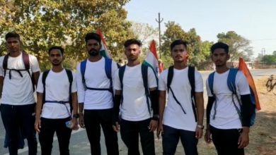 120 किलोमीटर दौड छात्रों ने पुलवामा में हुए शहीदों को दी श्रद्धांजली