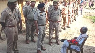 होली/शब-ए-बारात एवं शान्ति व्यवस्था के दृष्टिगत अपर पुलिस अधीक्षक,राजपत्रित अधिकारियों, थाना प्रभारियों द्वारा फ्लैग मार्च
