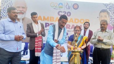 अर्थ का मतलब वित्त नहीं, अर्थ से जुड़ा है हमारा परिवार और समाज।