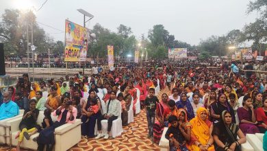 सहतवार बड़े पोखरे पर आयोजित होली मिलन समारोह