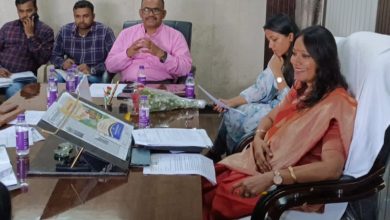 नगर निगम के सशक्त स्थाई समिति की बैठक में डेढ़ सौ करोड़ से अधिक के तीस प्रस्ताव पर किया विचार विमर्श