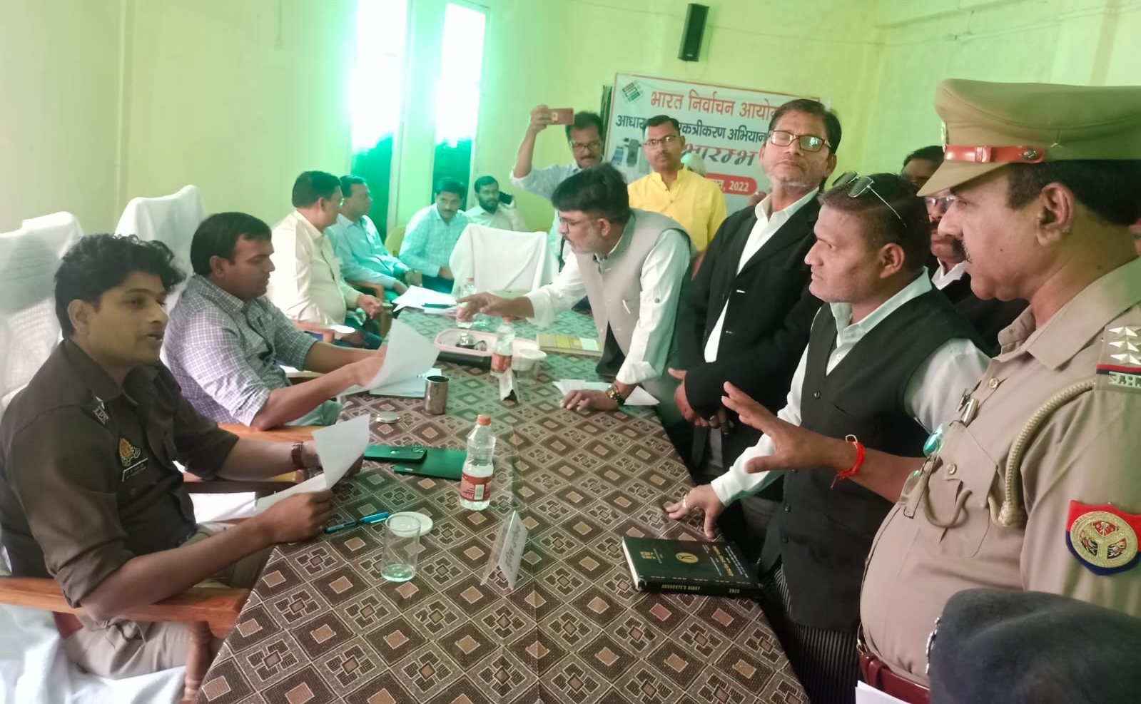 शिकायतकर्ताओं समस्याओं का निस्तारण समयबद्धता के साथ किया जाये सुनिश्चित-मण्डालायुक्त शिकायतकर्ताओं समस्याओं का निस्तारण समयबद्धता के साथ किया जाये सुनिश्चित-मण्डालायुक्त