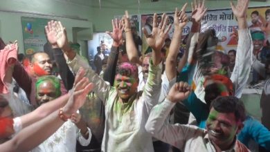 होली मिलन समारोह में जमकर थिरके जेएमएम जिलाध्यक्ष