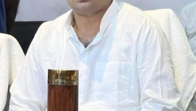 बिहार के मंत्री तेज प्रताप यादव के साथ वाराणसी के होटल में बदसलूकी, सामान सहित निकाला बाहर