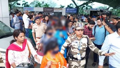 ह्यूमन ट्रैफिकिंग-बेंगलुरु से रेस्क्यू कराई गईं पहाड़िया जनजाति की 11 नाबालिग बच्चियों को लाया गया रांची