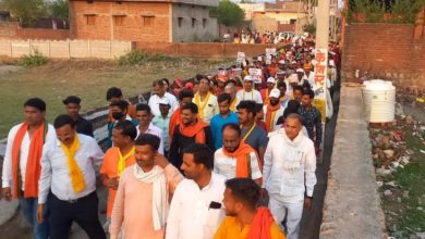 निर्दली प्रत्याशी संजय जैन ने नुकड़ सभा के माध्यम से स्थानीय जनता से किया विकास का वादा