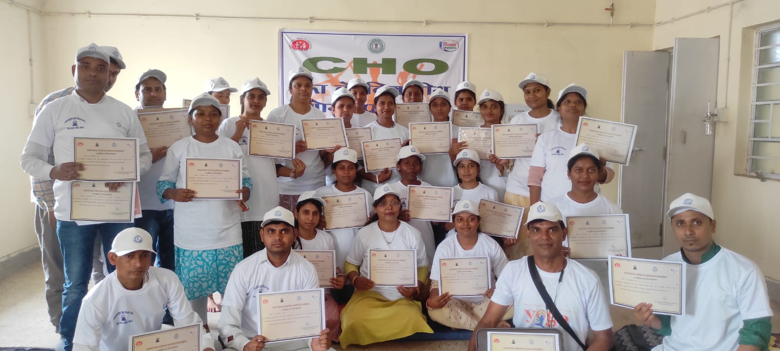 राष्ट्रीय योग दिवस के पूर्व सीएचओ को दिया गया योगा का प्रशिक्षण