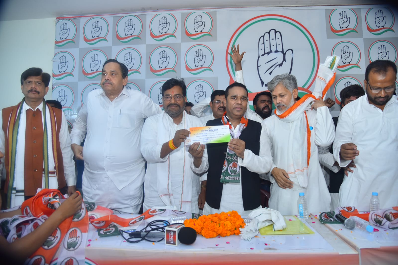 नागरिक एकता पार्टी का कांग्रेस मे विलय- बृजलाल खाबरी