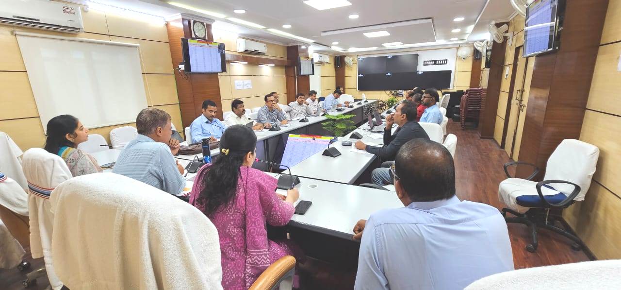 कल्याणकारी योजनाओं को धरातल पर उतारना हमारी प्राथमिकता-मनरेगा आयुक्त