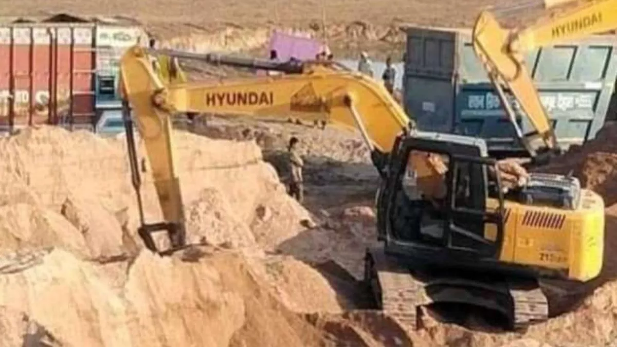 माफियाओं द्वारा अवैध खनन में 9 पोकलेन मशीन जब्त, 18 पर एफआईआर, करोड़ो का जुर्माना.!  माफियाओं द्वारा अवैध खनन में 9 पोकलेन मशीन जब्त, 18 पर एफआईआर, करोड़ो का जुर्माना.!