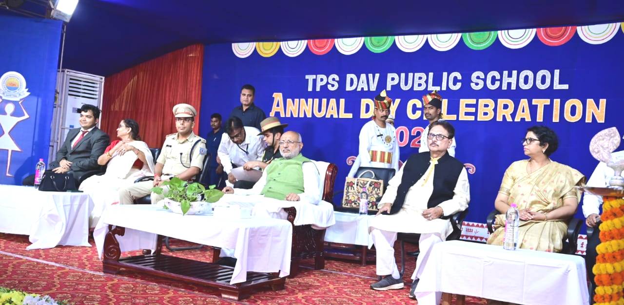 लगन हो और ईमानदारी से परिश्रम किया जाय तो लक्ष्य की प्राप्ति अवश्य होती है।राज्यपाल