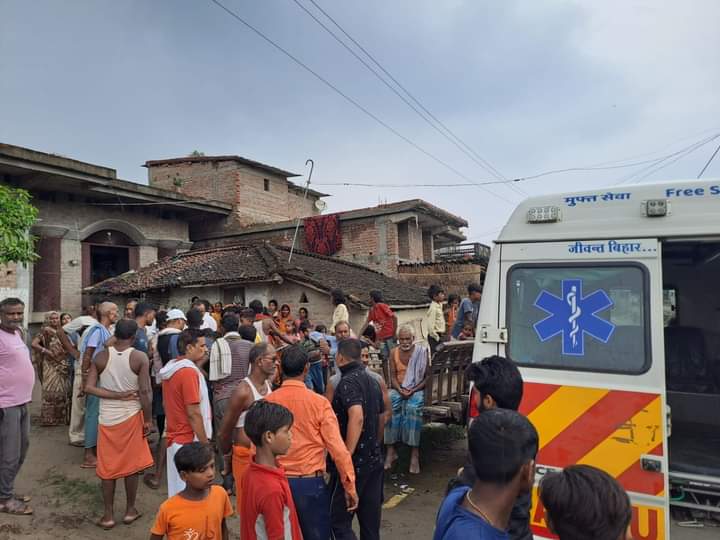 बाढ़ की पानी में डूबने से किशोर की हुई मौत