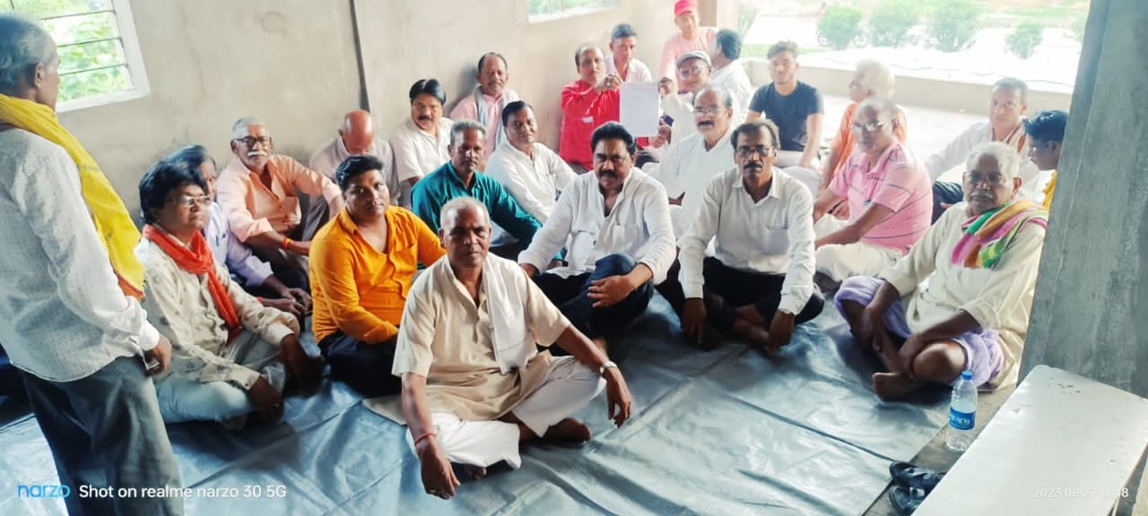 सूखाड़ से त्रस्त किसान के मसले पर रैयत संघर्ष समिति ने की बैठक