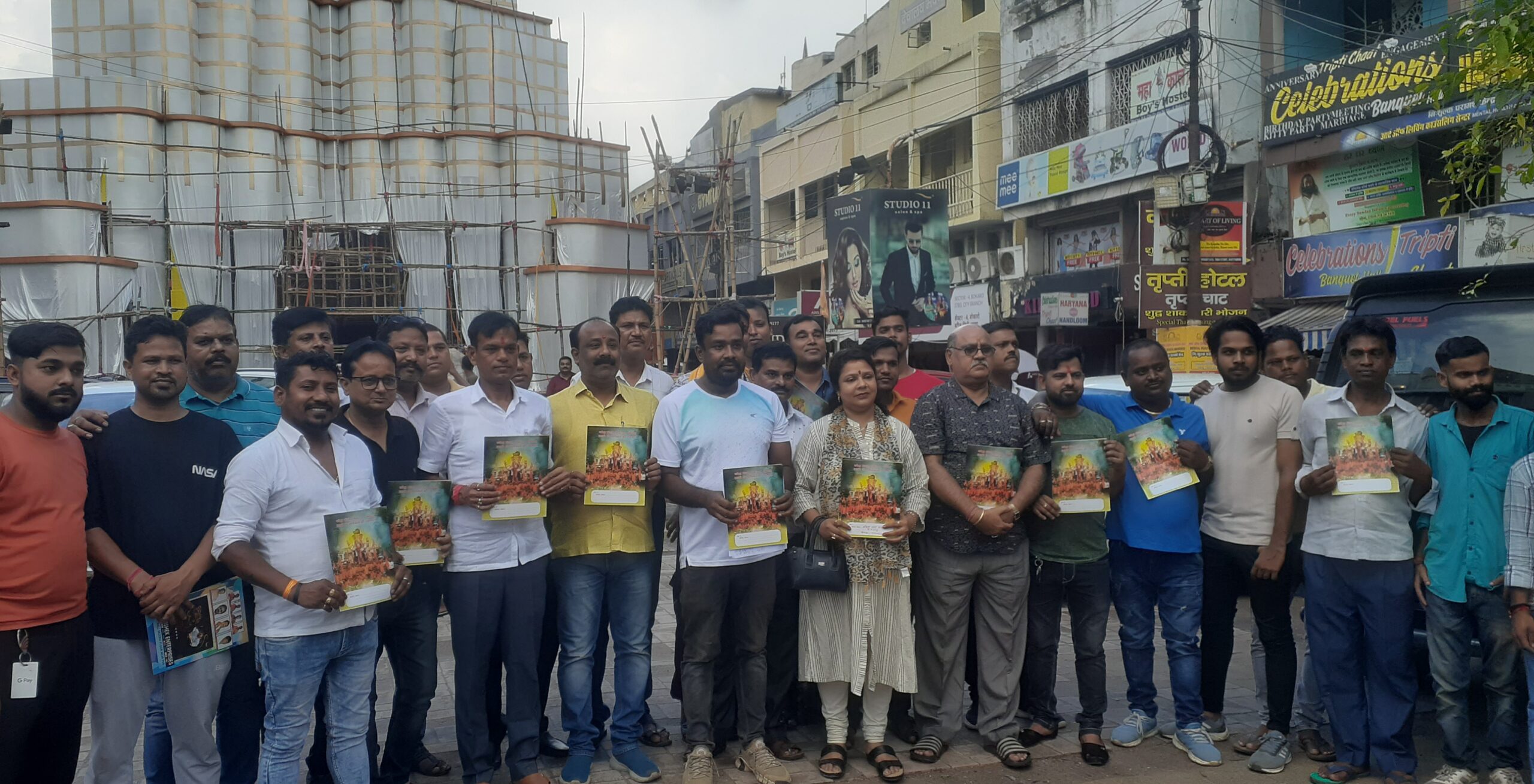 121 फीट ऊँचाई के बुर्ज खलीफा पंडाल में 28 फीट के बाल गणेश होगें विराजमान 121 फीट ऊँचाई के बुर्ज खलीफा पंडाल में 28 फीट के बाल गणेश होगें विराजमान
