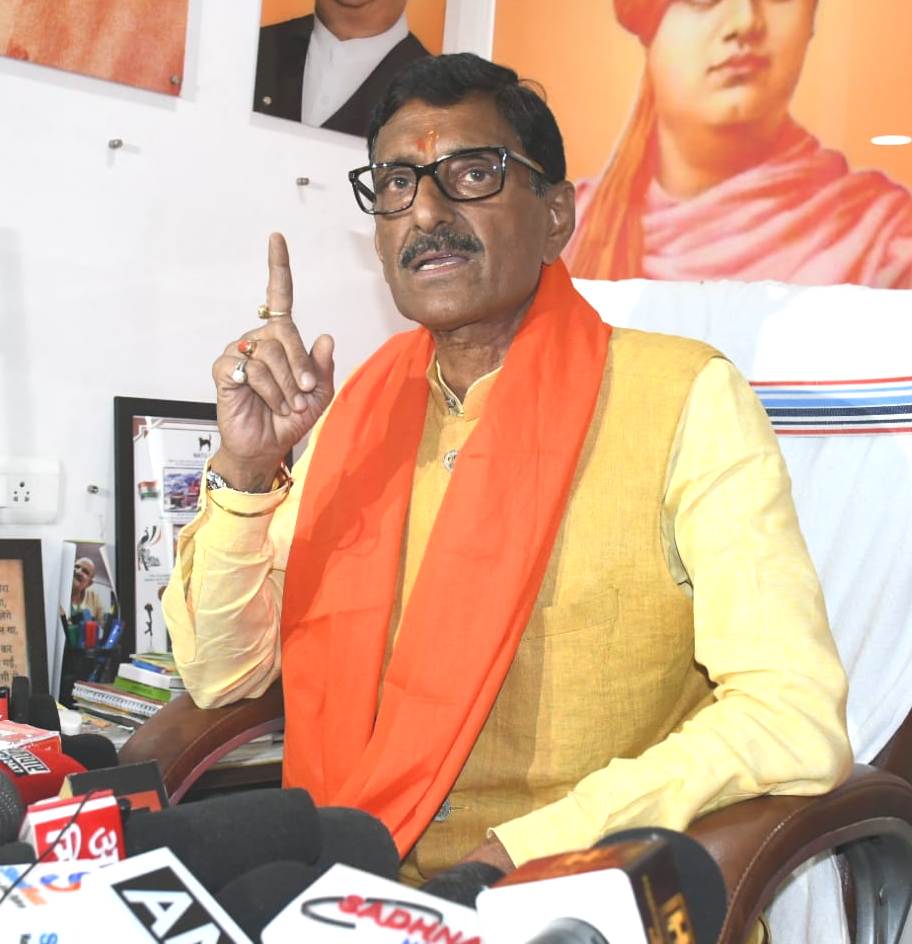 तुष्टिकरण राजनीति-पशु तस्करी सरकार के संरक्षण में चल रहा है सरकार मौन