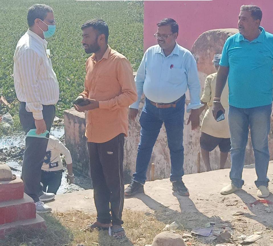 नगर निगम पदाधिकारियों ने किया छठ घाट का निरिक्षण