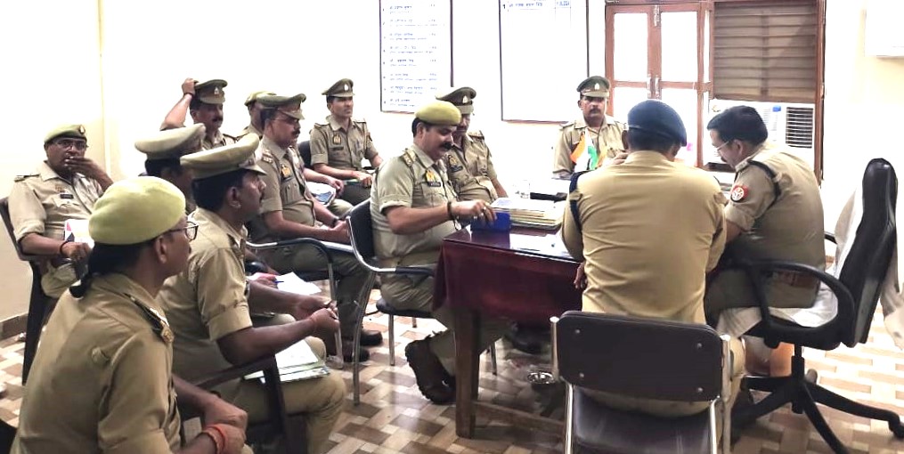 अपर पुलिस अधीक्षक (मुख्यालय) द्वारा सर्किल ओबरा का किया निरिक्षण