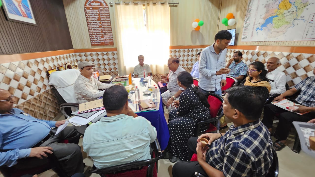 जिला सलाहकार समिति की बैठक.पी0सी0पी0एन0डी0टी0 अधिनियम का शतप्रतिशत अनुपालन किया जाय-CMO
