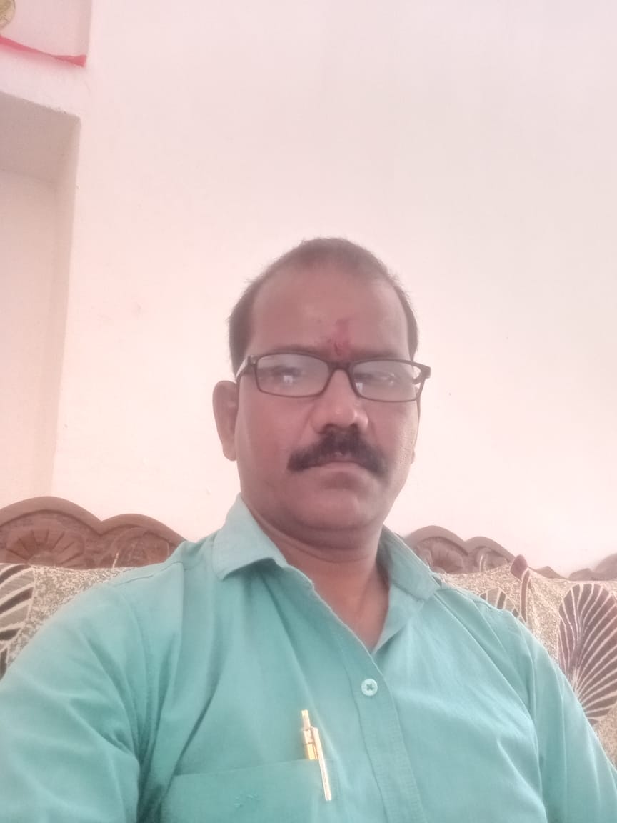 विद्यालयों में सीसीटीवी कैमरा लगाने व रात्रि सुरक्षा प्रहरी बहाल करने की मांग