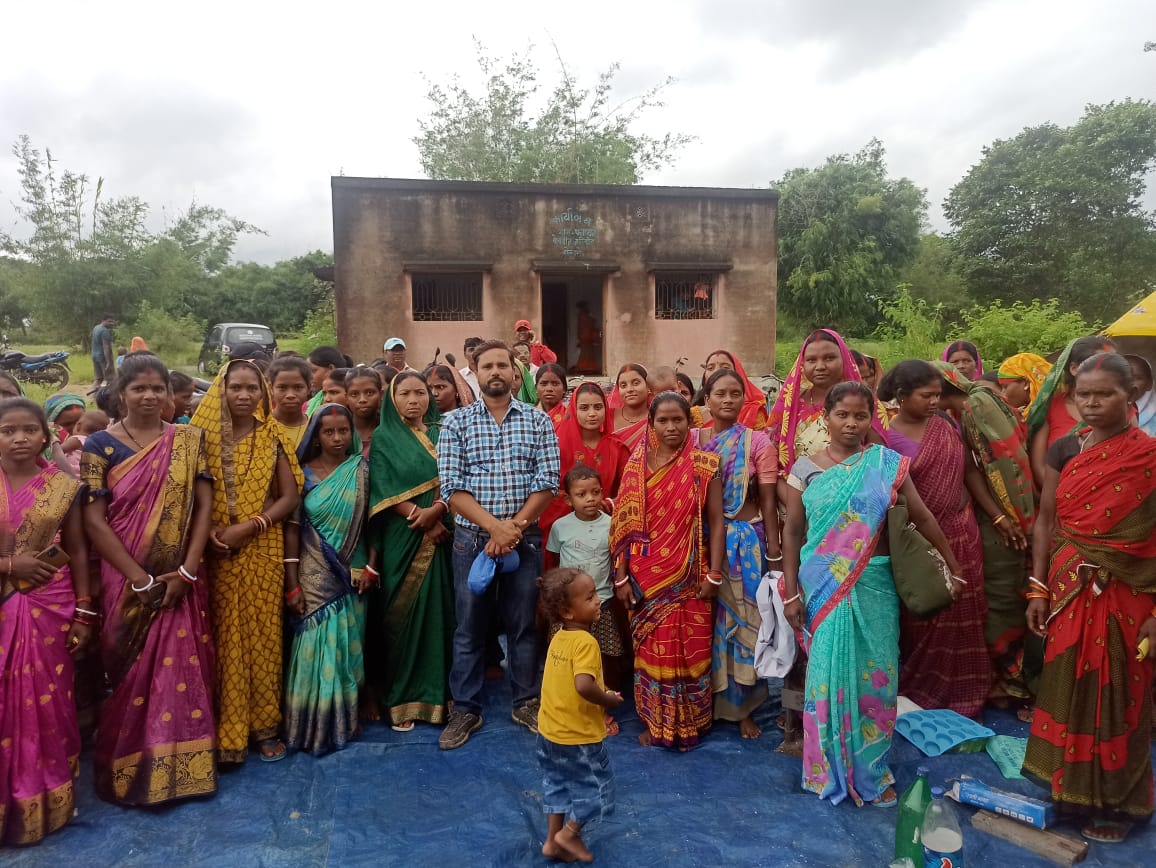 सामाजिक जन सहयोग फाउंडेशन ट्रस्ट कमेटी महाजुटान में सैकड़ो महिलाओं ने समझा अपना हक अधिकार , स्वरोजगार के माध्यम से आत्मनिर्भर होने का लिया संकल्प