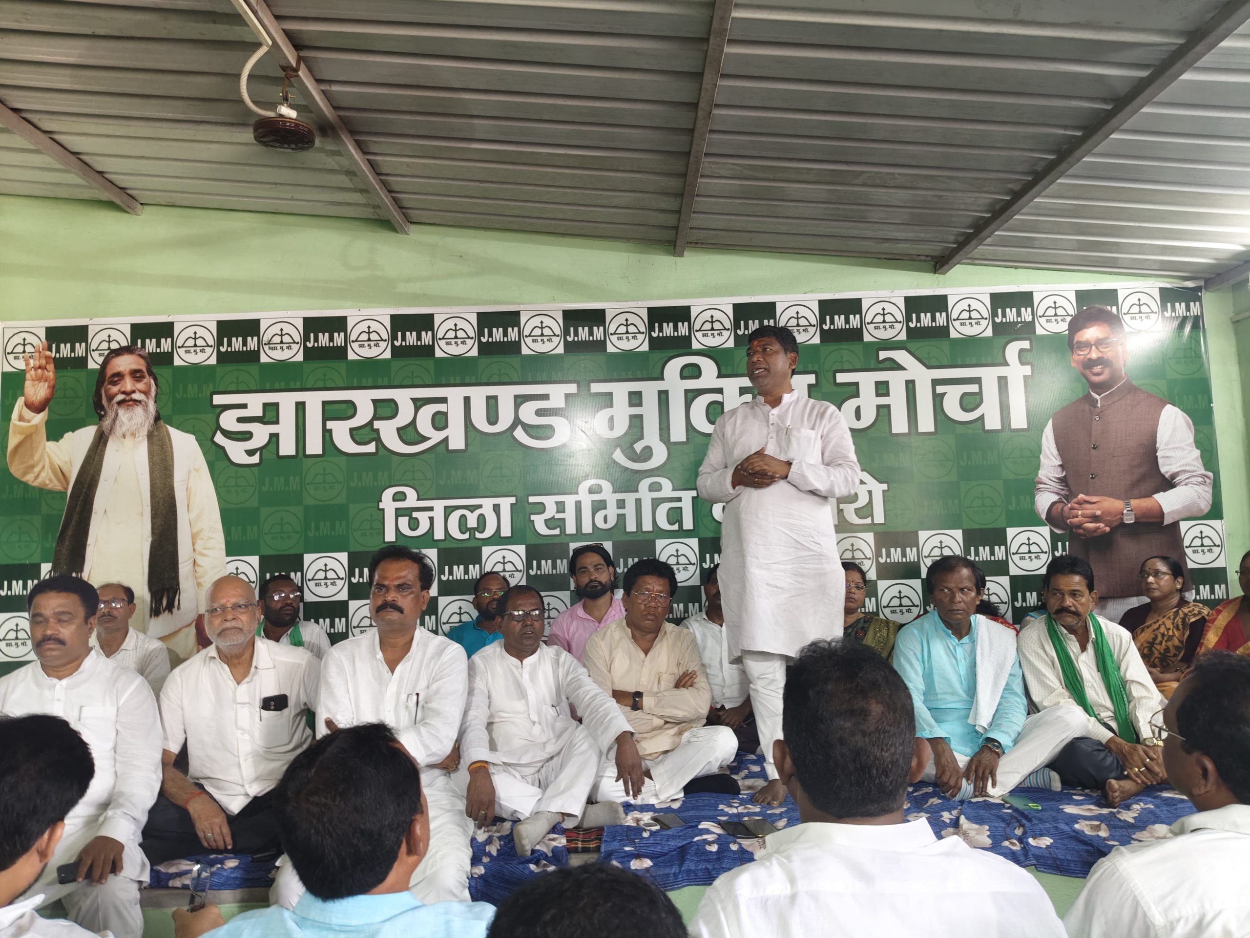 मुख्यमंत्री ने कई योजनाओं को धरातल पर है उतारा,आने वाला विधानसभा चुनाव में भाजपा को देखना पड़ेगा हार का मुंह : संतोष रजवार 