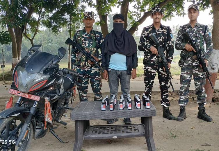 एसएसबी ने प्रतिबंधित दवाइयों के साथ एक संदिग्ध नेपाली व्यक्ति को किया गिरफ्तार
