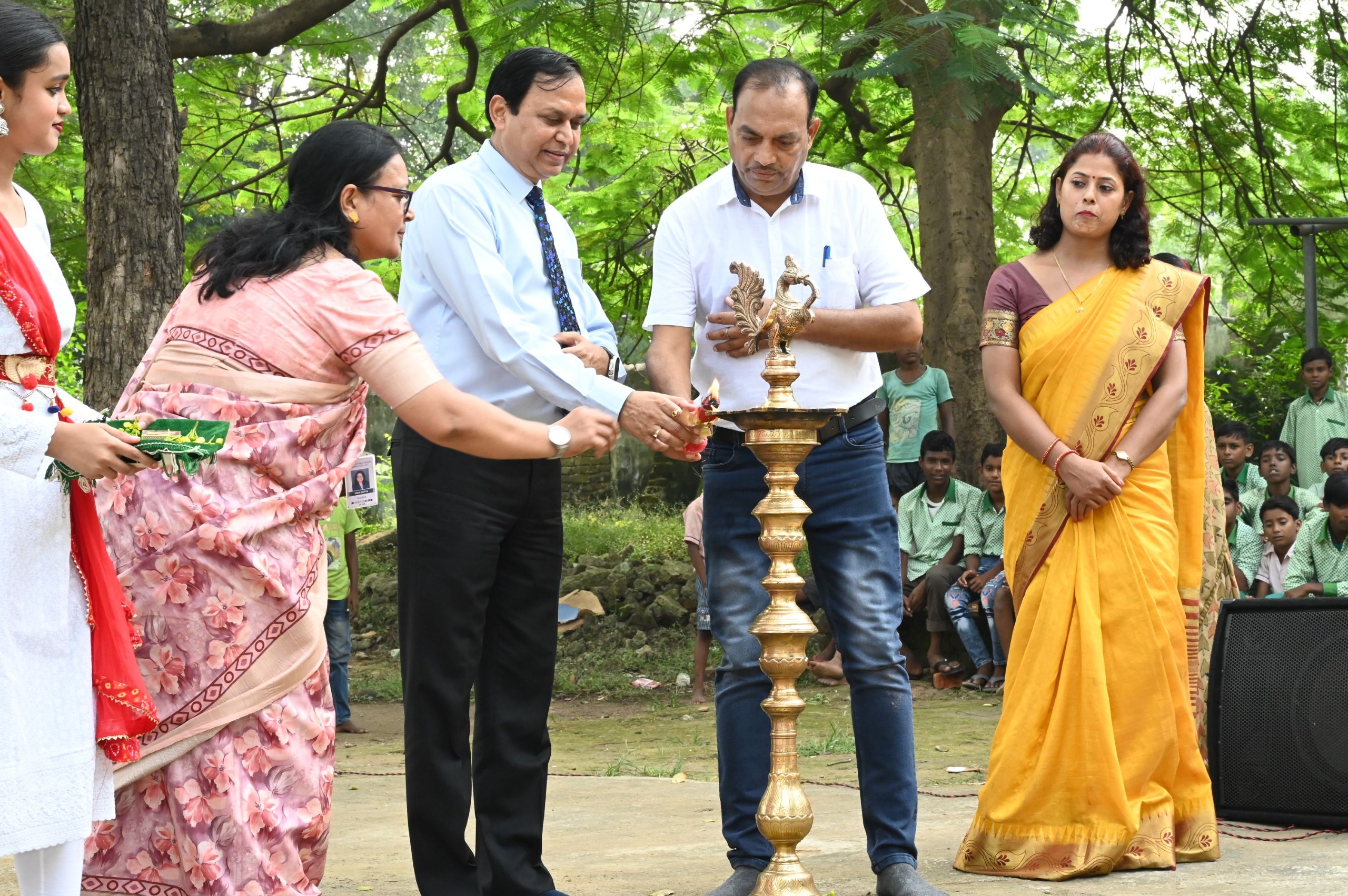 बच्चों में अपने सामाजिक दायित्वों का बोध जरूरी : प्राचार्य डॉ. गंगवार