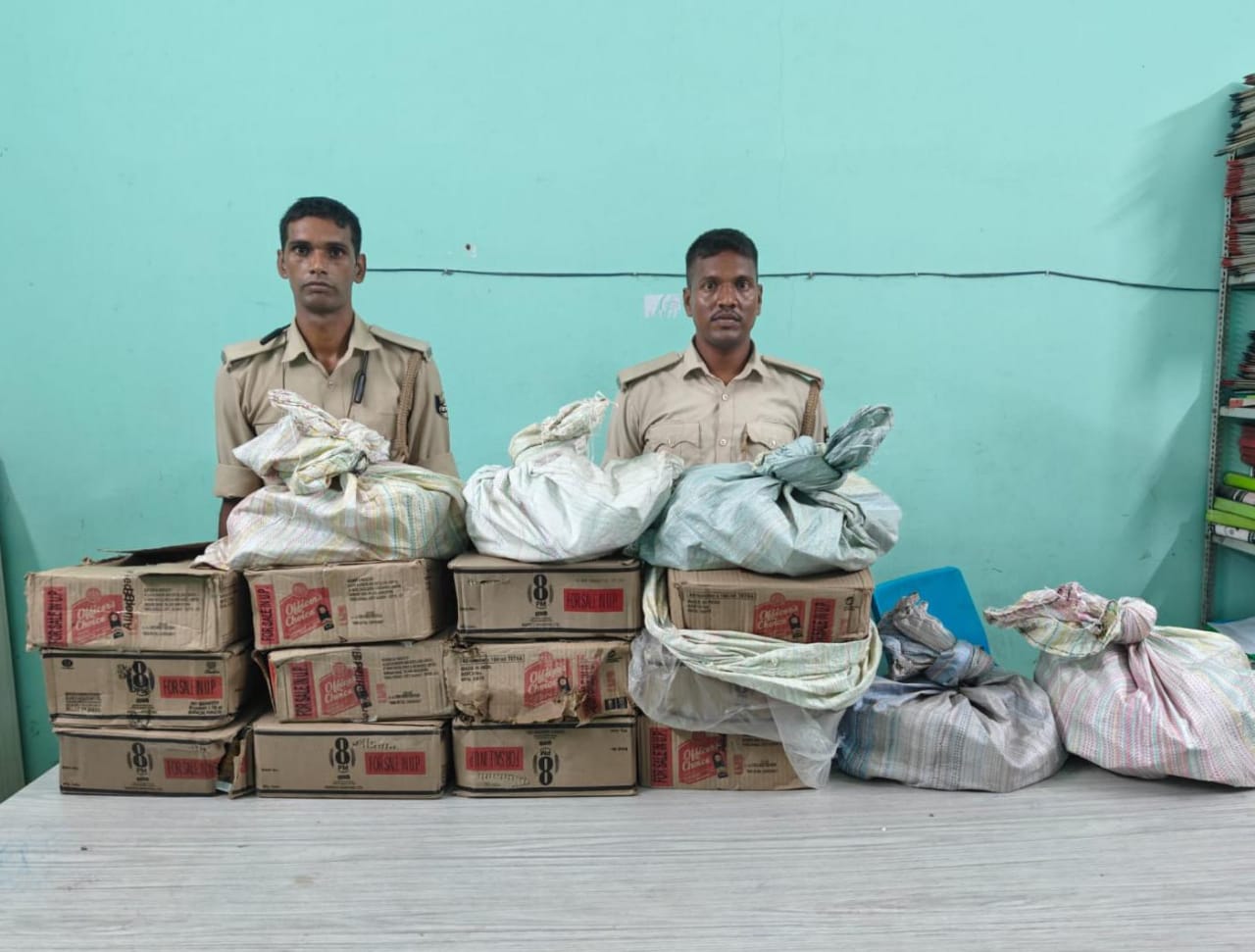 मद्य निषेध टीम ने 146.880 लीटर अवैध विदेशी शराब किया जब्त
