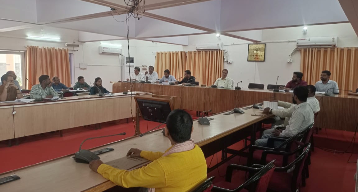 सोनभद्र-मतदाता सूची के पुनरीक्षण अभियान, तिथि की गयी निर्धारित-जिला निर्वाचन अधिकारी