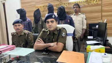 लोडेड देशी पिस्टल एवं 180 लीटर शराब के साथ चार तस्कर गिरफ्तार