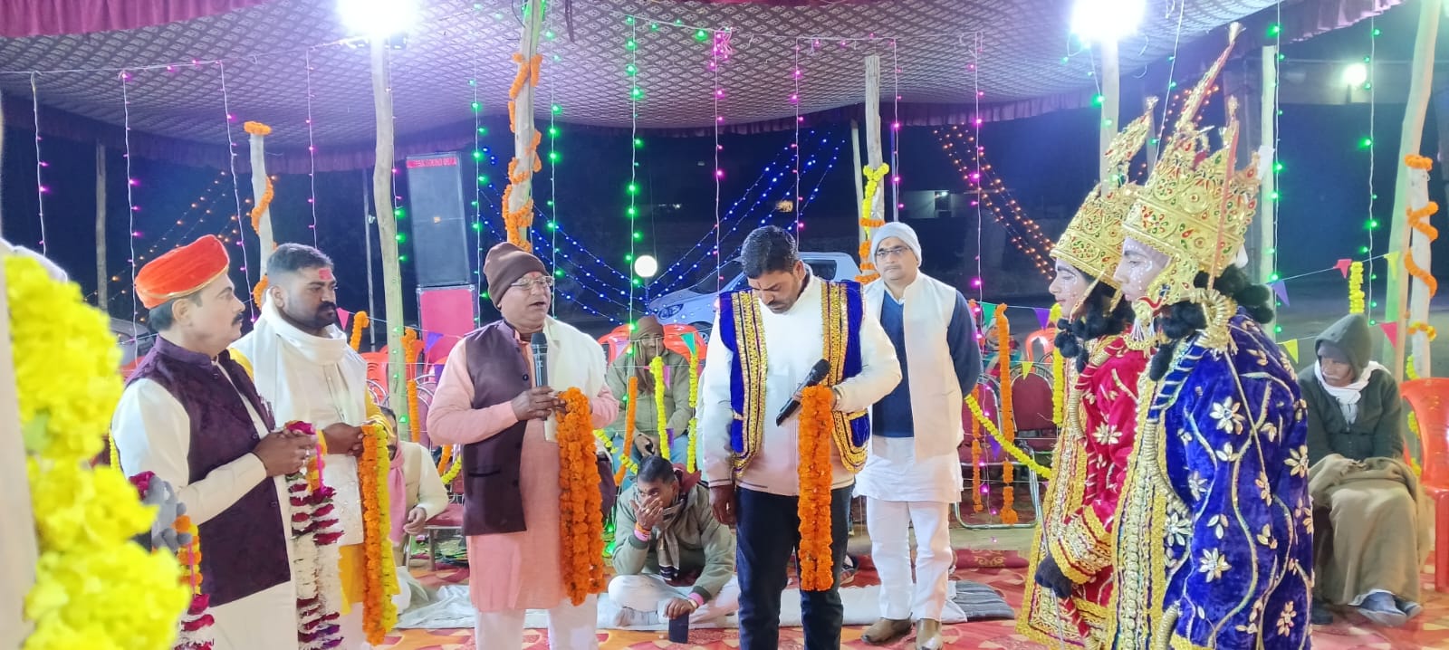 सिंदूरिया मे रामलीला का पांचवा दिवस चल रहे फुलवारी लीला का हुआ मंचन