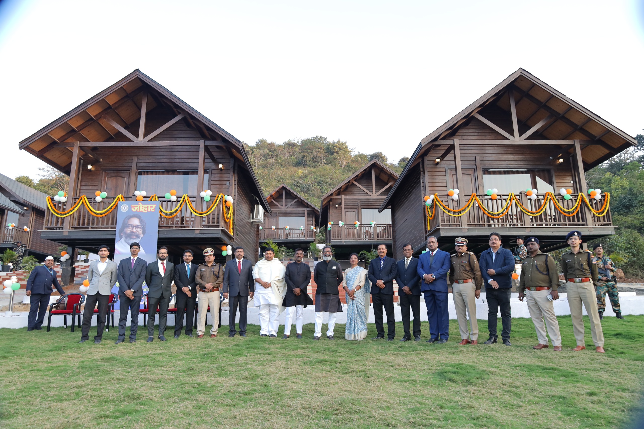 मुख्यमंत्री हेमन्त सोरेन ने दुमका जिला अंतर्गत मयूराक्षी नदी पर स्थित मसानजोर डैम परिसर में इको फ्रेंडली रिसोर्ट का किया उद्घाटन मुख्यमंत्री हेमन्त सोरेन ने दुमका जिला अंतर्गत मयूराक्षी नदी पर स्थित मसानजोर डैम परिसर में इको फ्रेंडली रिसोर्ट का किया उद्घाटन