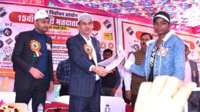 मतदान-हर मतदाता का अधिकार है, यही लोकतंत्र का आधार-जिलाधिकारी