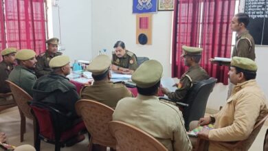 क्षेत्राधिकारी घोरावल द्वारा किया गया अर्दली रूम, आईजीआरएस व विवेचनाओं का त्वरित निस्तारण हेतु दिये गये निर्देश