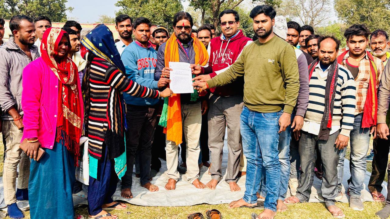 लोहिया स्वच्छता कर्मीयो ने किया सरकार से पांच सूत्री का मांग।