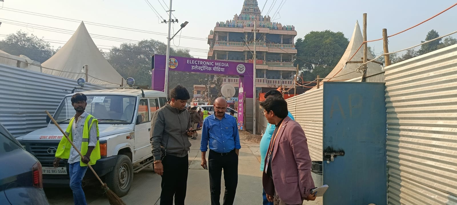 मेलाधिकारी ने मीडिया कैंप का निरीक्षण कर कार्यों की समीक्षा की, कार्यदायी संस्था को दिये निर्देश