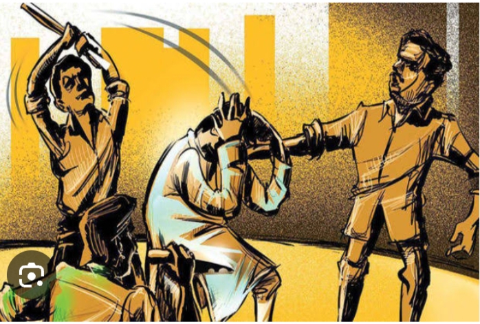 मोटरसाइकिल लगाने को लेकर विवाद हुआ जिसमें दोनों पक्षों के घरवालों ने आपस में मारपीट