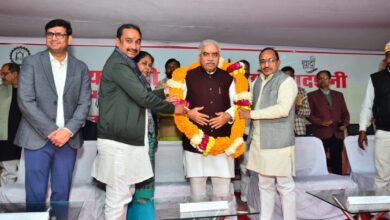 खादी एवं ग्रामोद्योग प्रदर्शनी-2025 का भव्य उद्घाटन, स्वदेशी अभियान को बढ़ावा देने का आह्वान