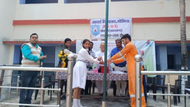 आदर्श विद्यालय गोमिया में ओएनजीसी की ओर से चित्रकला प्रतियोगिता आयोजित