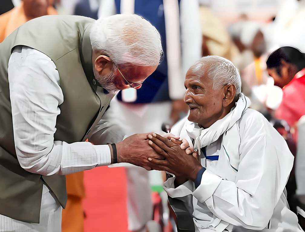 प्रधानमंत्री जी की संवेदना, वृद्धजनों के लिए संबल बनी प्रधानमंत्री जी की संवेदना, वृद्धजनों के लिए संबल बनी