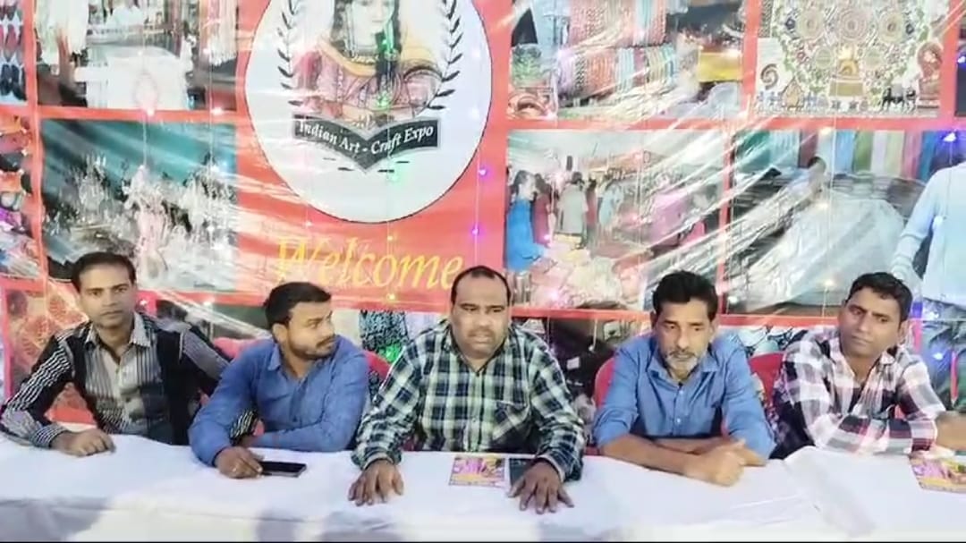 क्राफ्ट इंडिया एक्सपो मेला में देशभर के 60 स्टॉल्स लोगो को कर रही आकर्षित 
