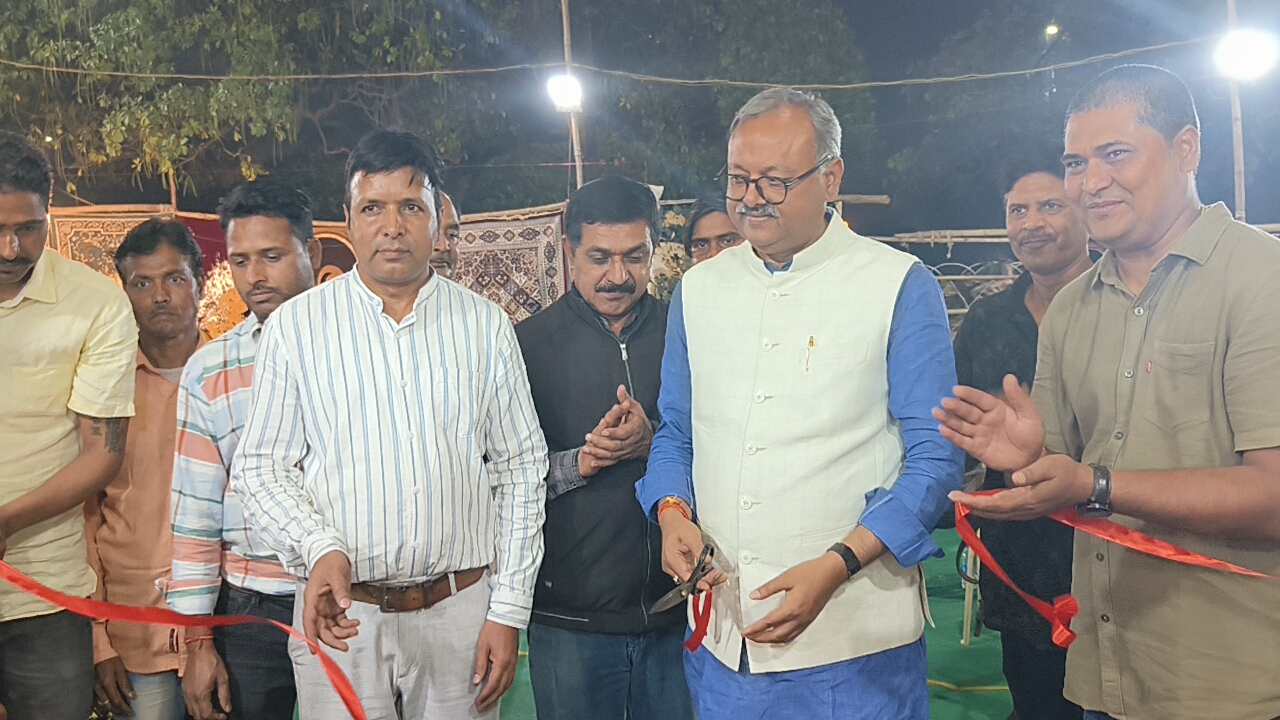 स्वदेशी अपनाएं, आत्मनिर्भर भारत बनाएं : पूर्व विधायक