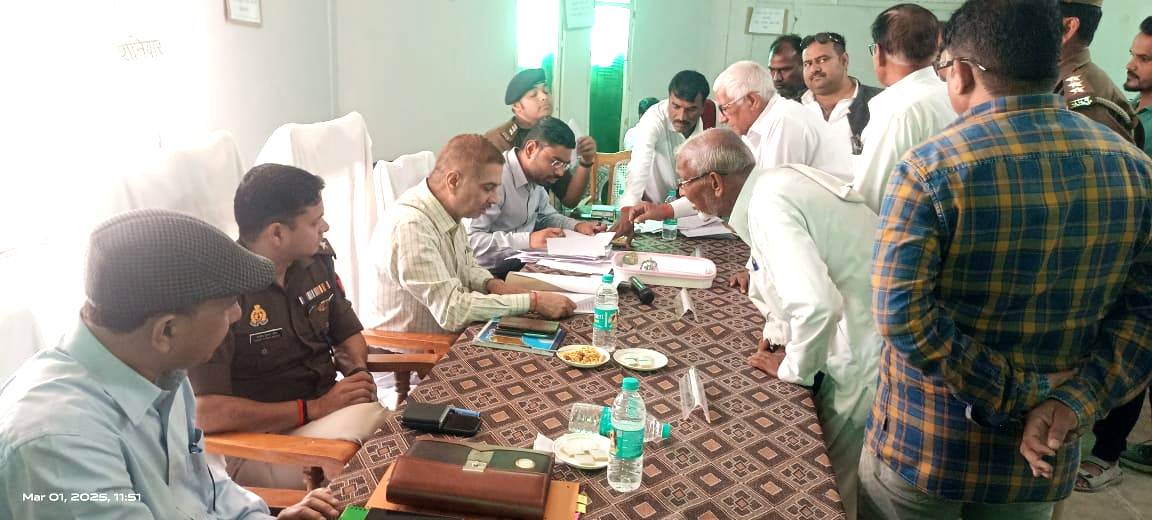 शिकायतकर्ताओं की शिकायतों का निस्तारण गुणवत्तापूर्ण व समयबद्ध तरीके से किया जाये सुनिश्चित-जिलाधिकारी