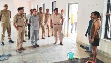 जिलाधिकारी व पुलिस अधीक्षक द्वारा जिला कारागार गुरमा सोनभद्र का किया गया निरीक्षण