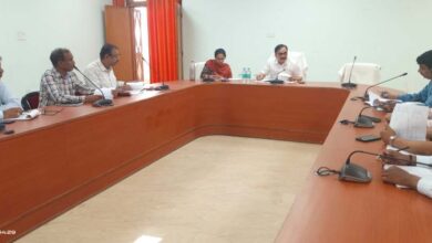 आयुक्त विन्ध्याचल मण्डल ने साडा के कार्यों की किये समीक्षा बैठक, निर्माण कार्यों को ससमय पूर्ण करने के दिये निर्देश