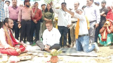 विश्व पर्यावरण दिवस-बेलन नदी के पुनरोद्धार कार्यक्रम का जिलाधिकारी मंत्रोच्चार के साथ किये शुभारंभ