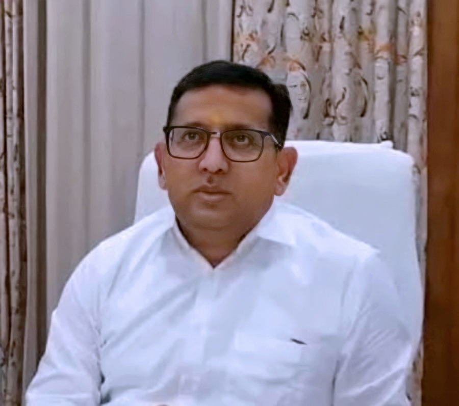 अपर निदेशक, सूचना अरविन्द कुमार मिश्र ने ग्रहण किया कार्यभार