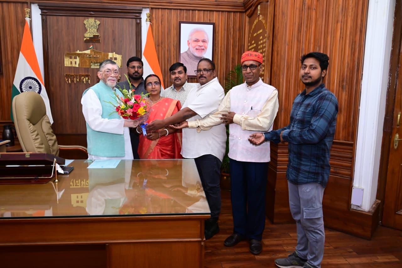 भारतीय प्रजापति हीरोज ऑर्गेनाइजेशन का प्रतिनिधिमंडल झारखंड के राज्यपाल से मुलाकात की