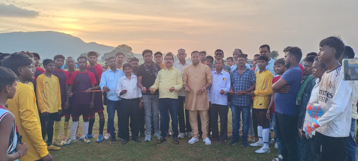 खेल केवल मनोरंजन का साधन नहीं बल्कि अनुशासन, एकता और स्वस्थ समाज निर्माण का माध्यम है : चित्रगुप्त महतो